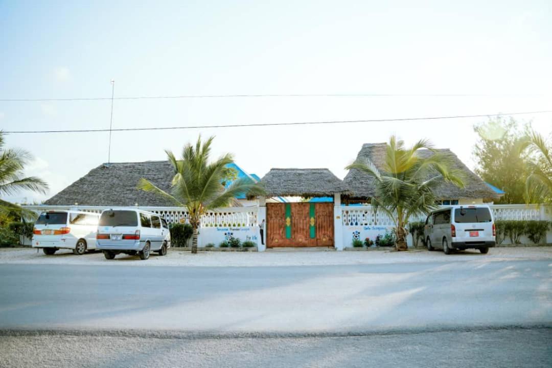Serenity Boutique Hotel, Tanzania Unforgettable جامبياني المظهر الخارجي الصورة