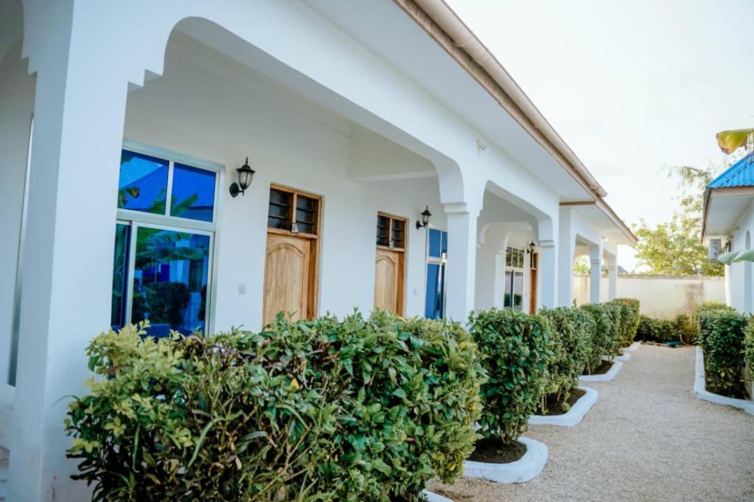 Serenity Boutique Hotel, Tanzania Unforgettable جامبياني المظهر الخارجي الصورة
