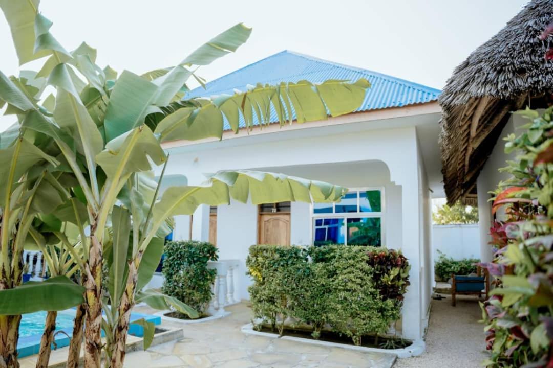 Serenity Boutique Hotel, Tanzania Unforgettable جامبياني المظهر الخارجي الصورة